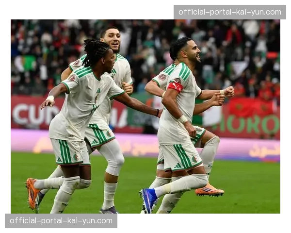 喀麦隆2-1阿尔及利亚，非洲雄狮保留晋级附加赛希望