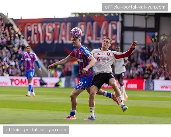 美因茨欧协联2-0完胜斯特拉斯堡，控球率34%却轰出两倍射门